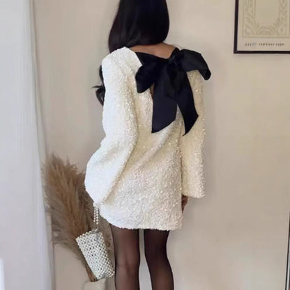 Damen Mini-Kleid mit Pailletten und Puffärmeln Glitzernd