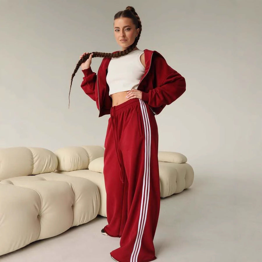 Damen Sportliches Loungewear-Set mit Cropped-Hoodie und weiter Hose - Eveloria