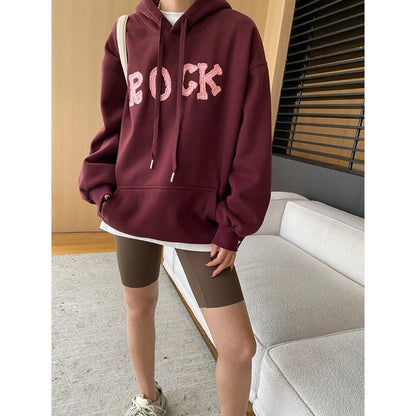 Damen Hoodie Eveloria mit auffälligem Schriftzug