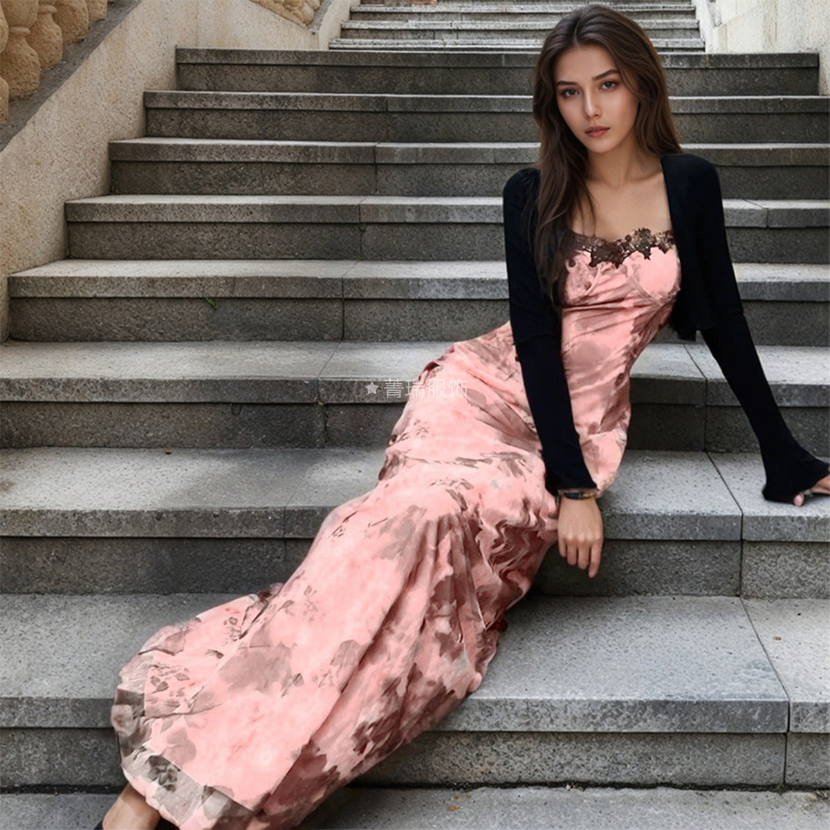 Damen Maxikleid Spitzenverzierungen V-Ausschnitt Eveloria