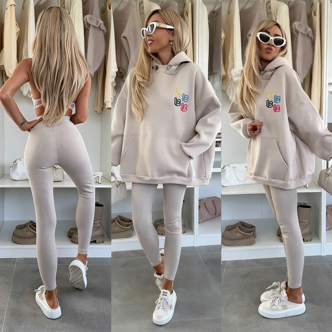 Damen Oversized Hoodie mit Logo und Leggings Bunt - Eveloria