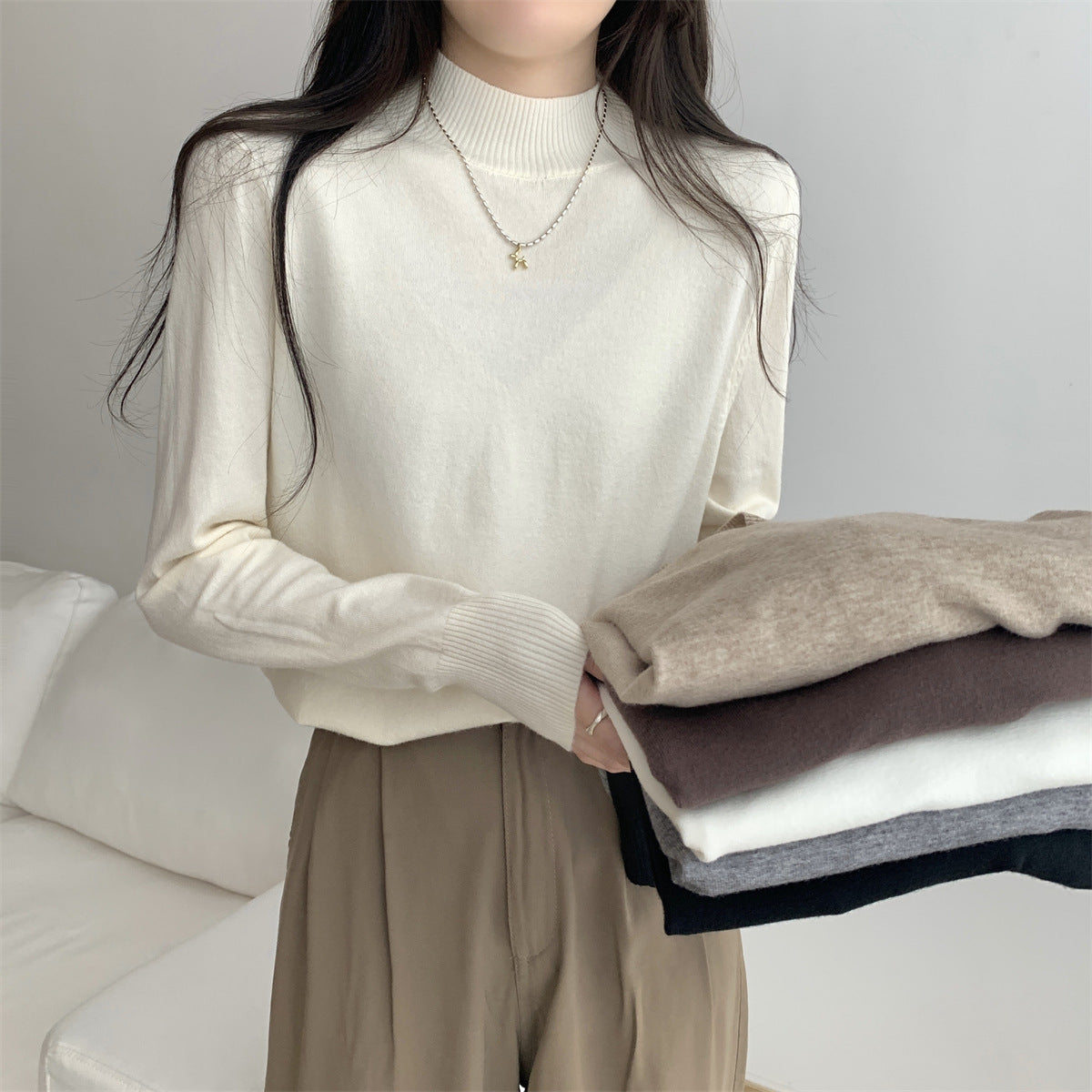 Damen Rollkragenpullover aus Strickmaterial Eveloria