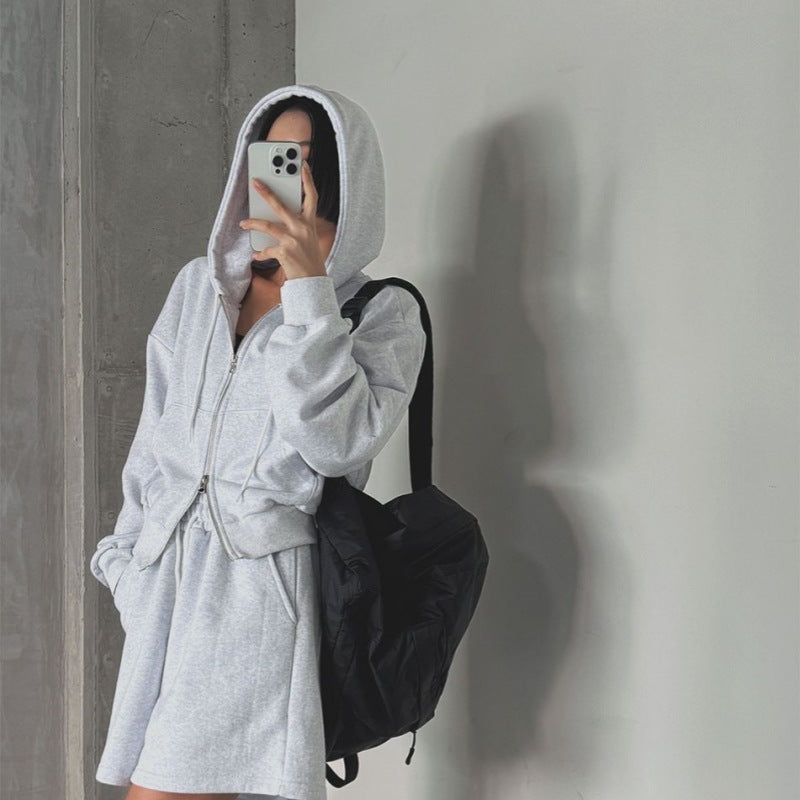 Damen Sportliches Loungewear-Set Kapuzenjacke Shorts Eveloria