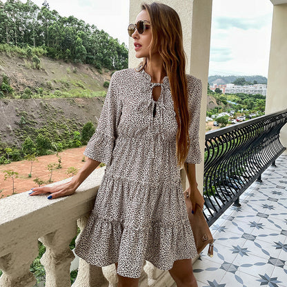 Damen Sommerkleid Geblümt Voluminöse Rüschen Knopfdesign Eveloria