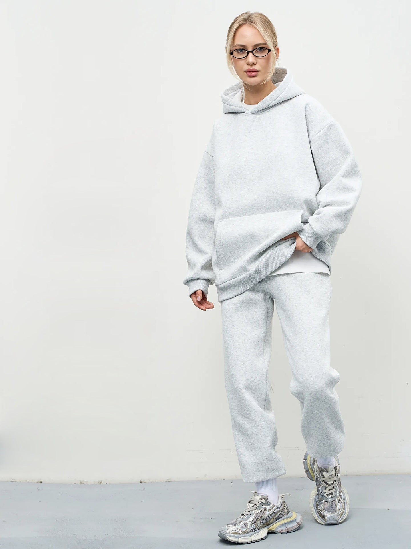 Damen Sweat-Set mit Kapuze Weites Cut Grau Eveloria