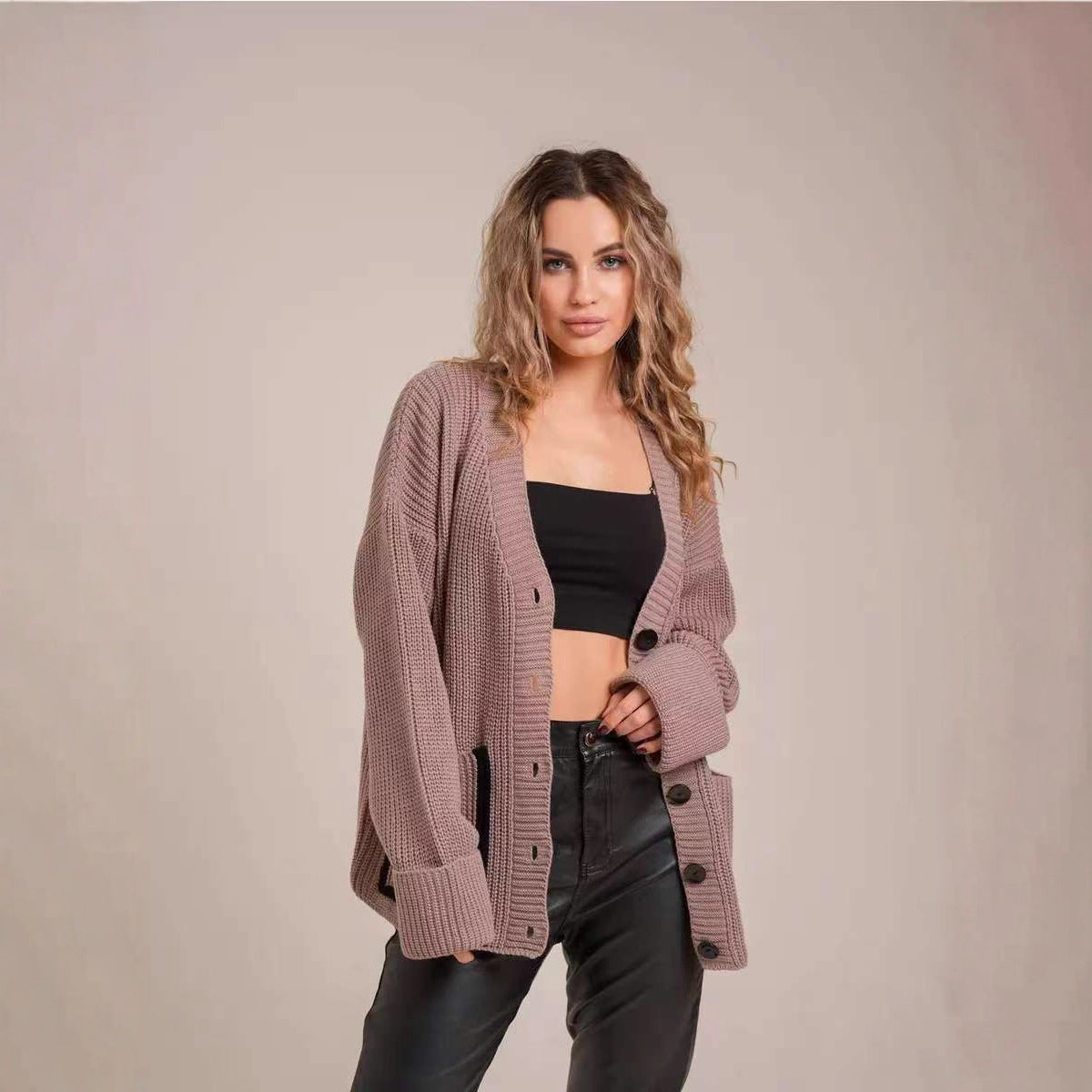 Damen Strickjacke Knöpfe Taschen Beige