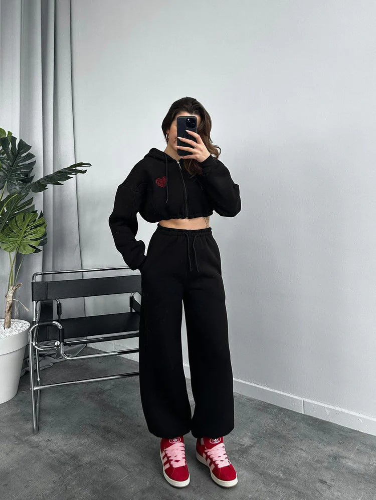 Damen Sportliches Hoodie-Set Cropped mit lockerer Hose Eveloria