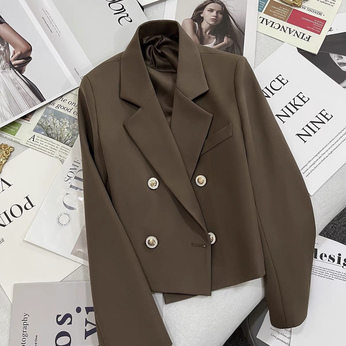 Damen Blazer Kurz Dekorative Knöpfe Eveloria