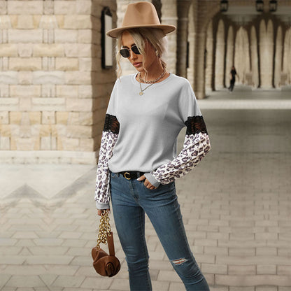Damen Pullover mit floralem Muster und Spitzenärmeln Leopardenlook