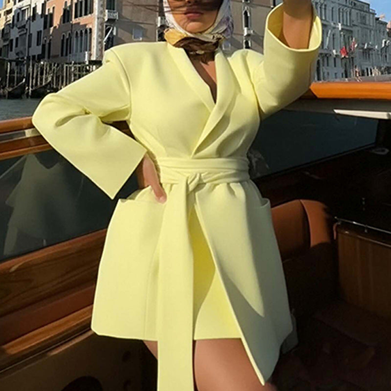 Damen Sommerjacke mit Bindegürtel und Taschen Eveloria