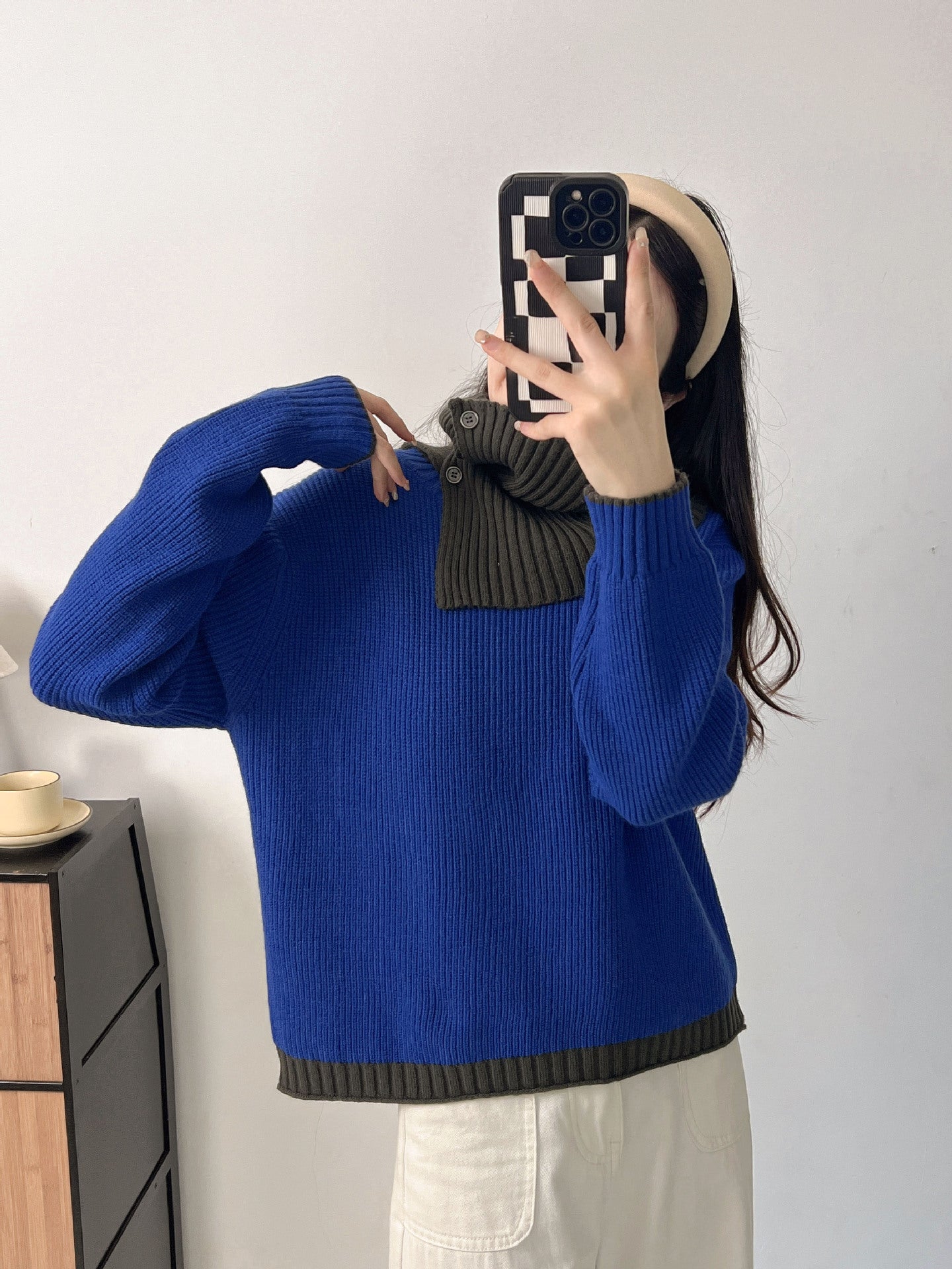 Damen Strickpullover mit Kragen und Knöpfen