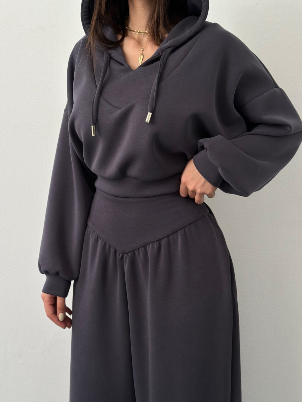 Damen Sport-Loungewear-Set mit Cropped-Hoodie und weiter Hose