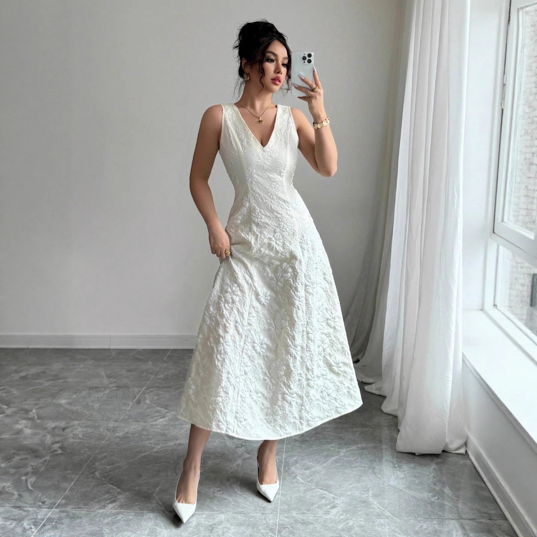 Damen Maxikleid Spitze V-Ausschnitt Spaghettiträger Schwarz - Eveloria