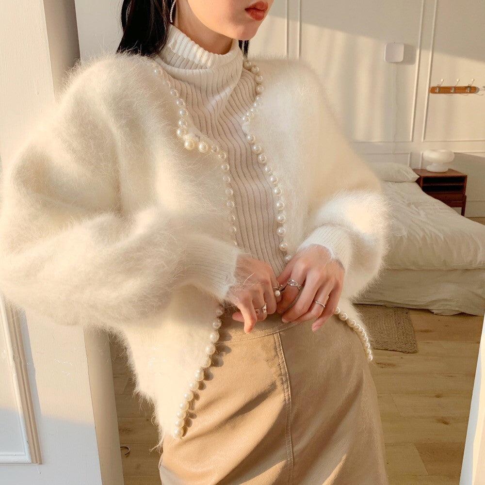 Damen Strickjacke Flauschig Perlenbesatz Modischer Schnitt Eveloria