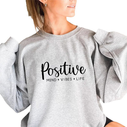 Damen Sweatshirt Voluminöse Ärmel Inspirierender Aufdruck Eveloria