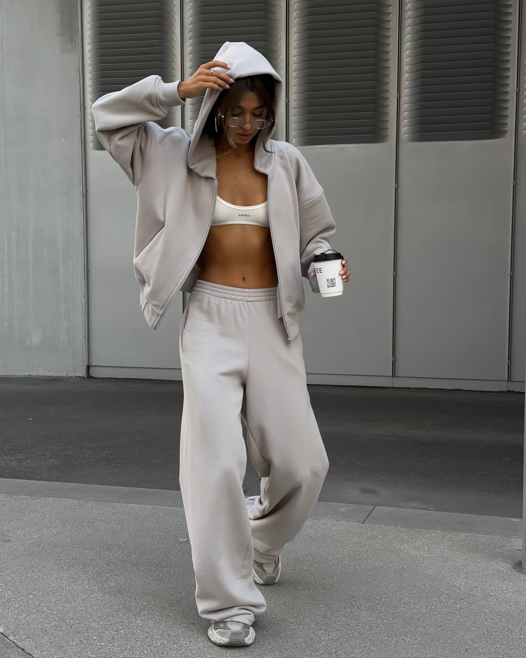 Damen Oversized Kapuzenjacke Jogginghose Set Eveloria