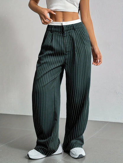Damen Hochwasserhose klassisch mit schrägen Taschen Eveloria
