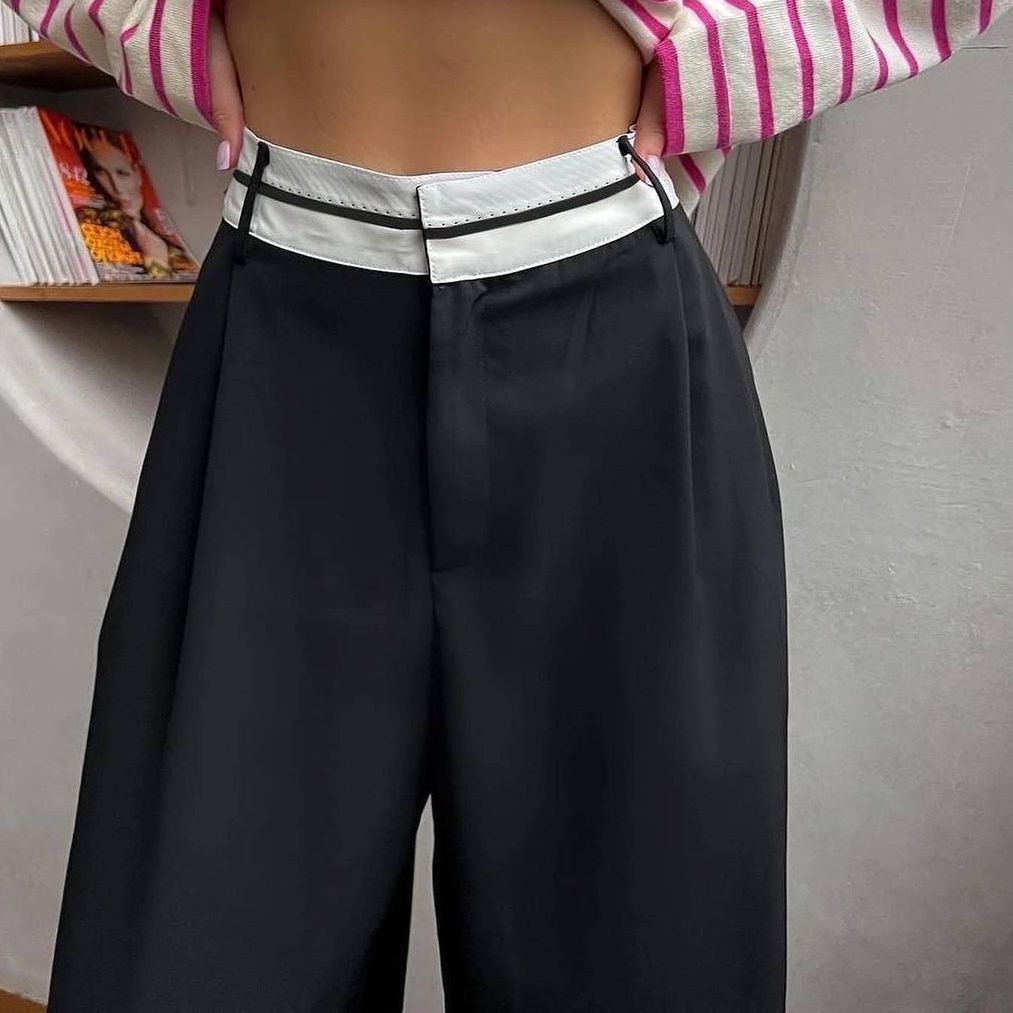 Damenweite Stoffhose Elastischer Bund Kontrastgürtel