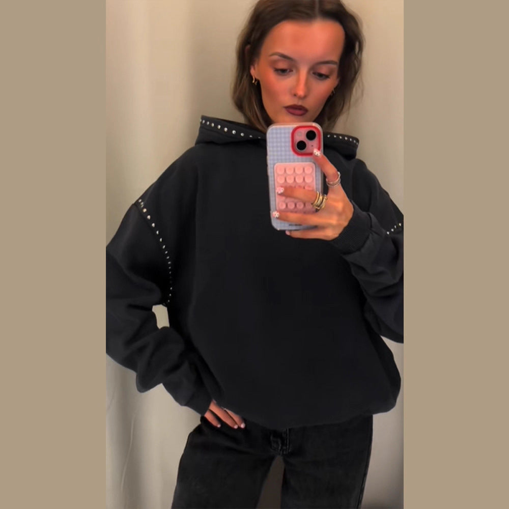 Damen Kapuzenpullover mit Nietenverzierungen Eveloria