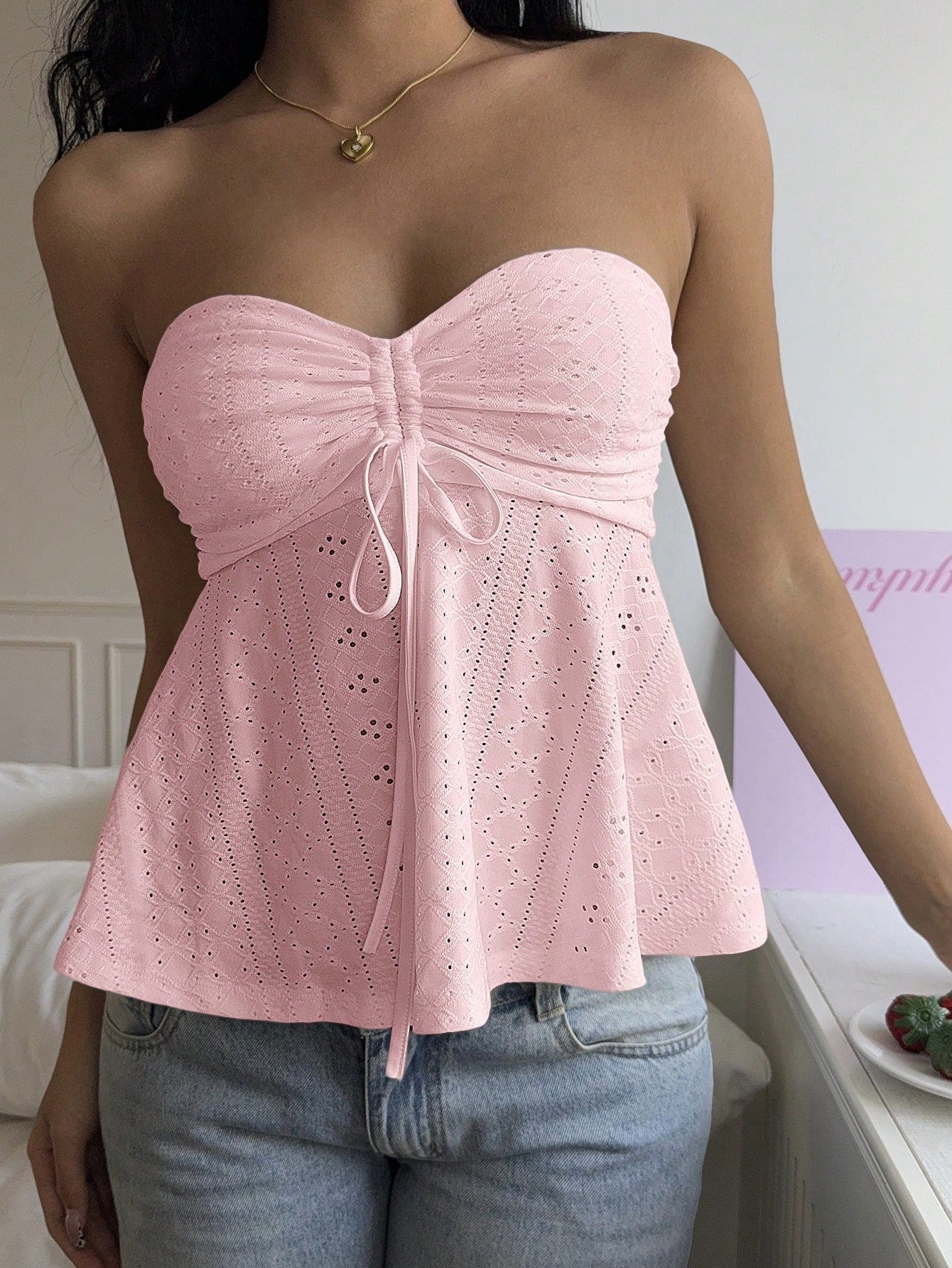 Damen Off-Shoulder Bluse Spitzen-Design Weiß