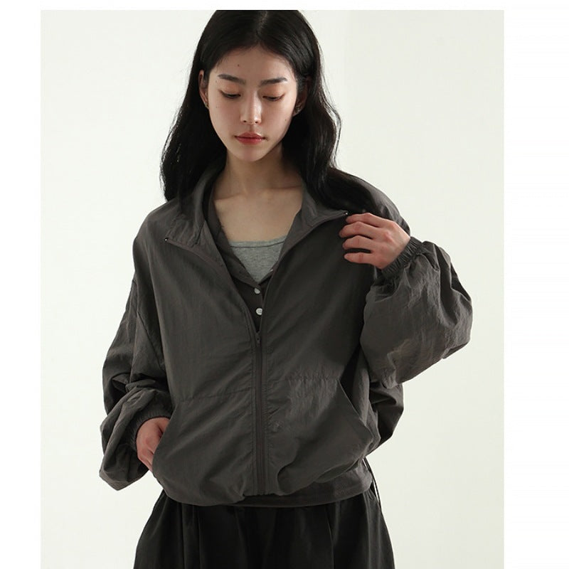 Damen Sportwindjacke mit Reißverschluss und hohem Kragen Eveloria