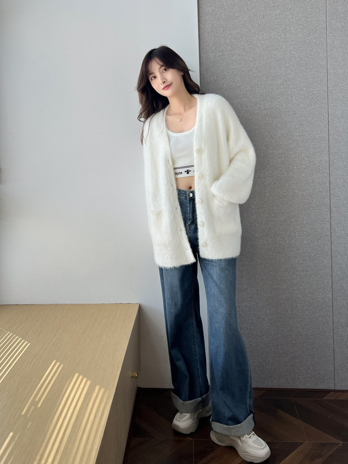 Damen Strickjacke Flauschig Mit Taschen Breites Revers Beige