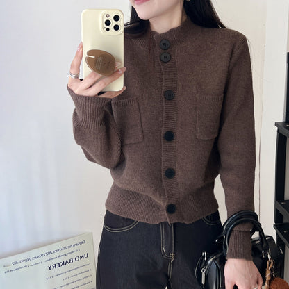 Damen Strickjacke mit Taschen und Knopfverschluss Eveloria - Eveloria