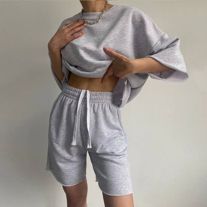 Damen Kurzarm-Oberteil und Shorts Set Eveloria