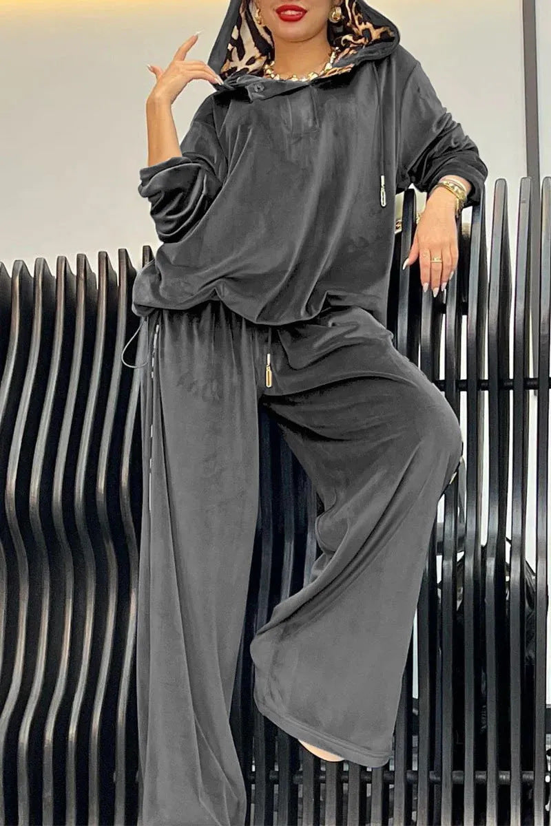 Damen Lounge-Anzug Kapuze Satin-Finish Eveloria