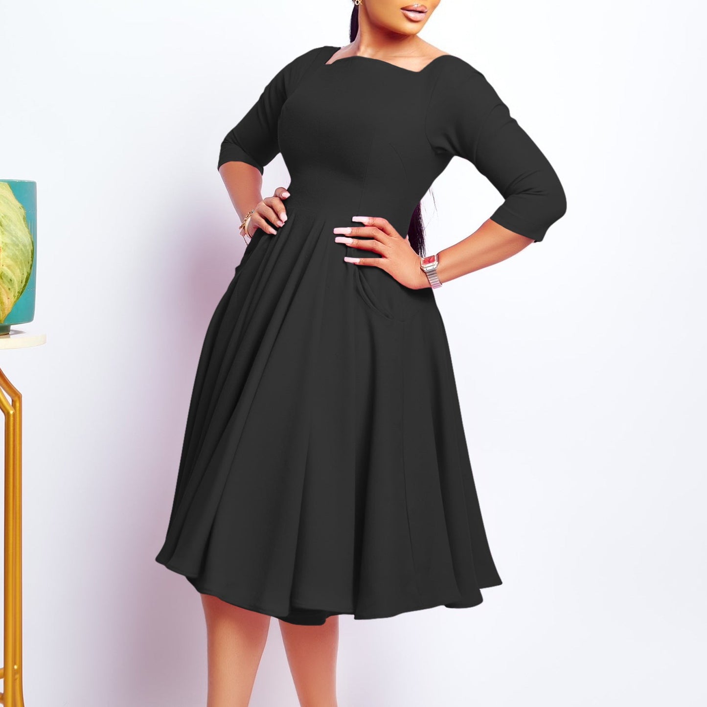 Damen A-Linien Kleid mit Ausschnitt und Taschen Eveloria