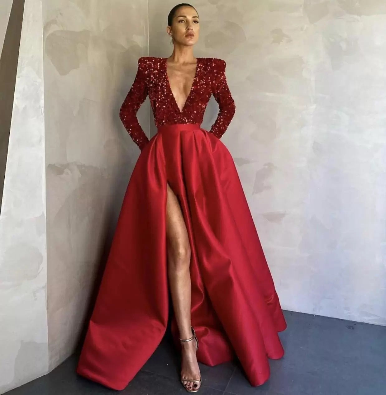 Damen Abendkleid V-Ausschnitt Hochgeschnitten Eveloria