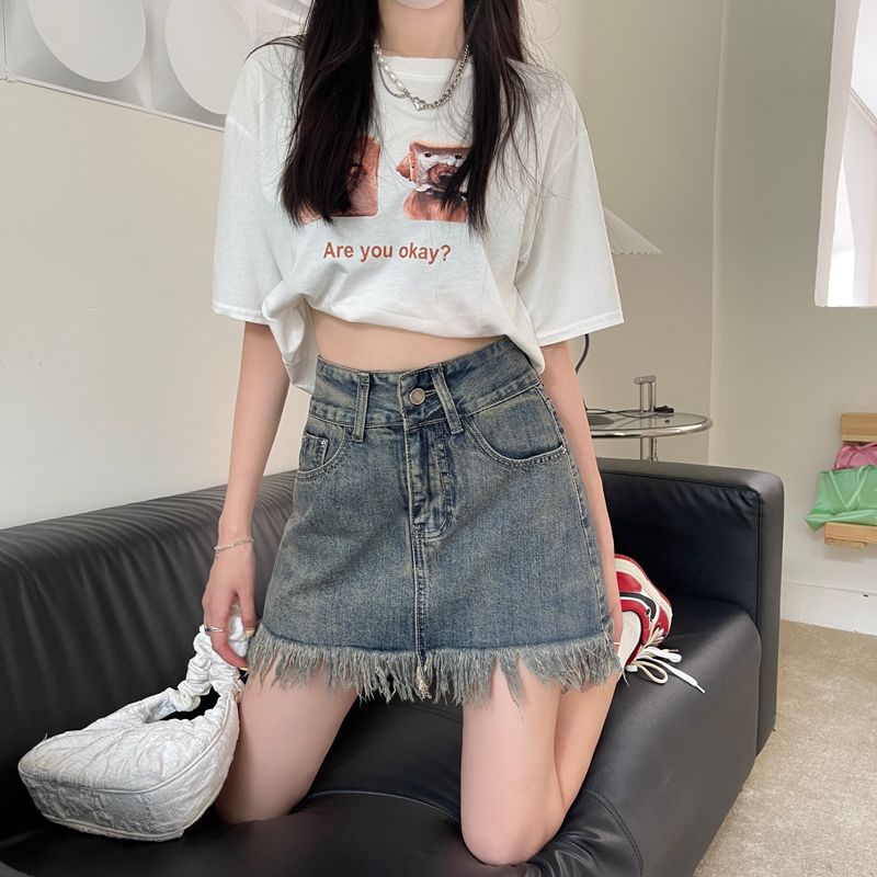 Damen Denim Shorts Fransiger Saum Hochbund
