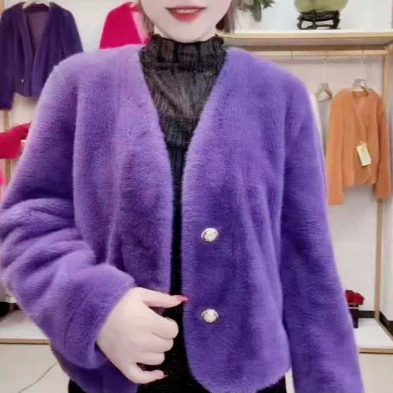 Damen Kurzjacke Flauschig mit Knöpfen Eveloria