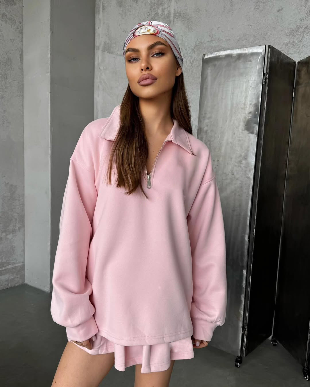 Damen Sweatshirt Kurzreißverschluss Weites Design Eveloria