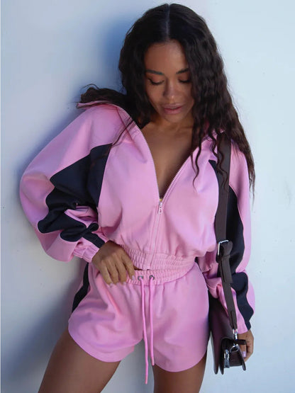 Damen Sportliches Kurzarm-Set mit Jacke und Shorts