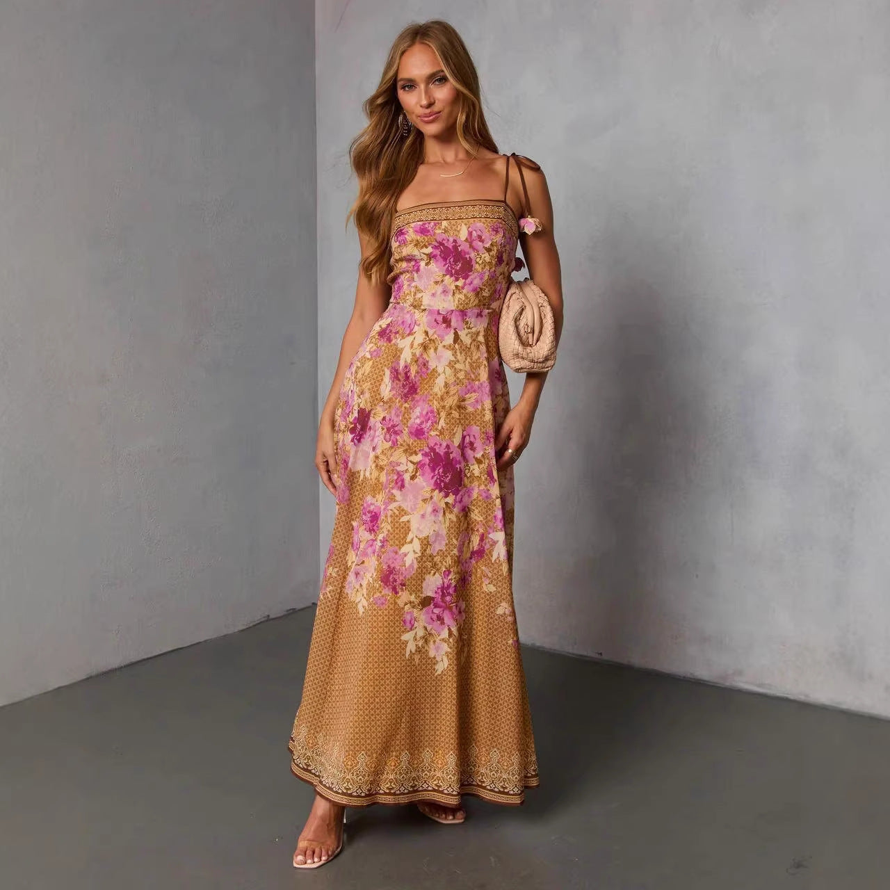 Damen Maxikleid Schulterfrei Blütenprint Eveloria