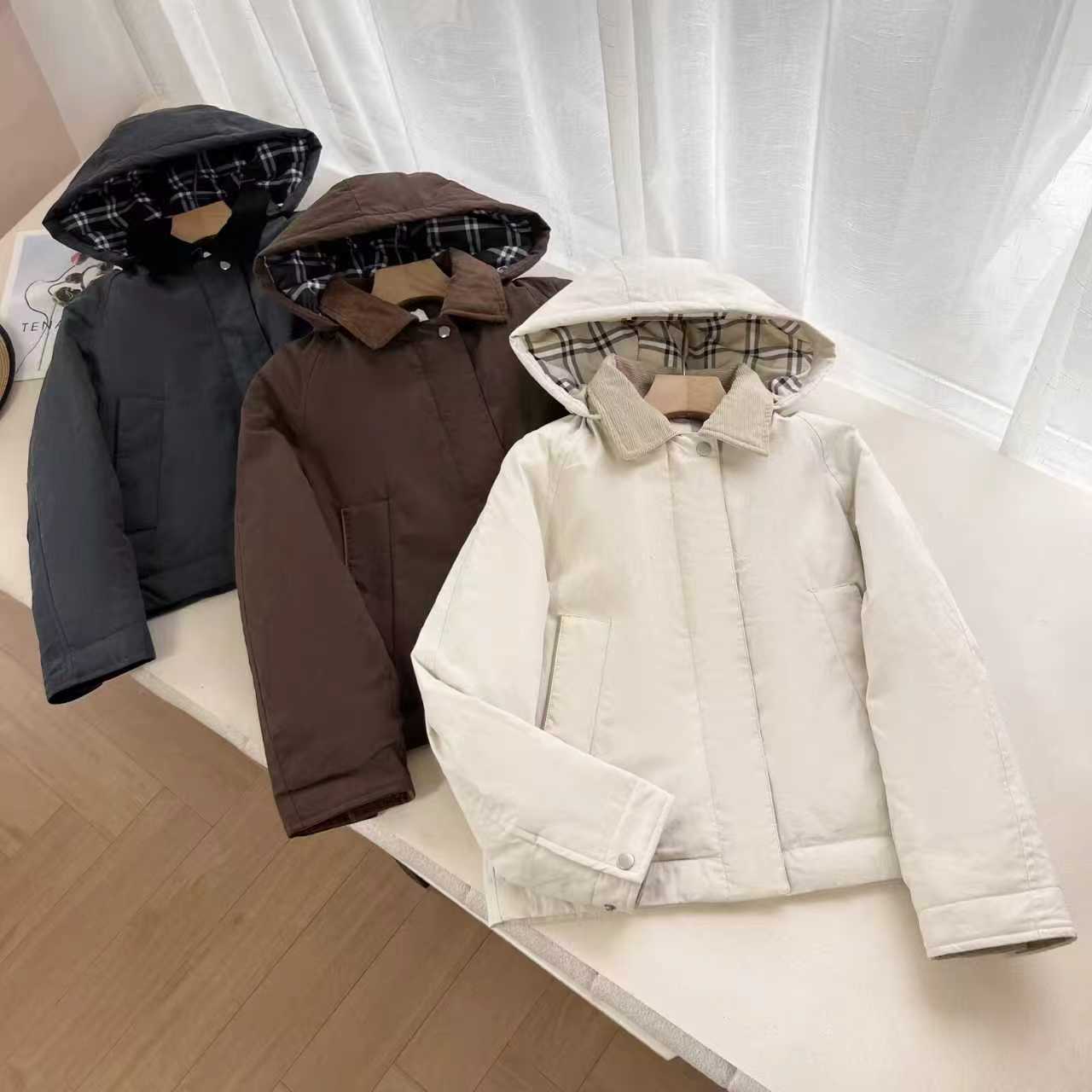 Damen Kurzjacke mit Kapuze Modisch Funktional Eveloria - Eveloria