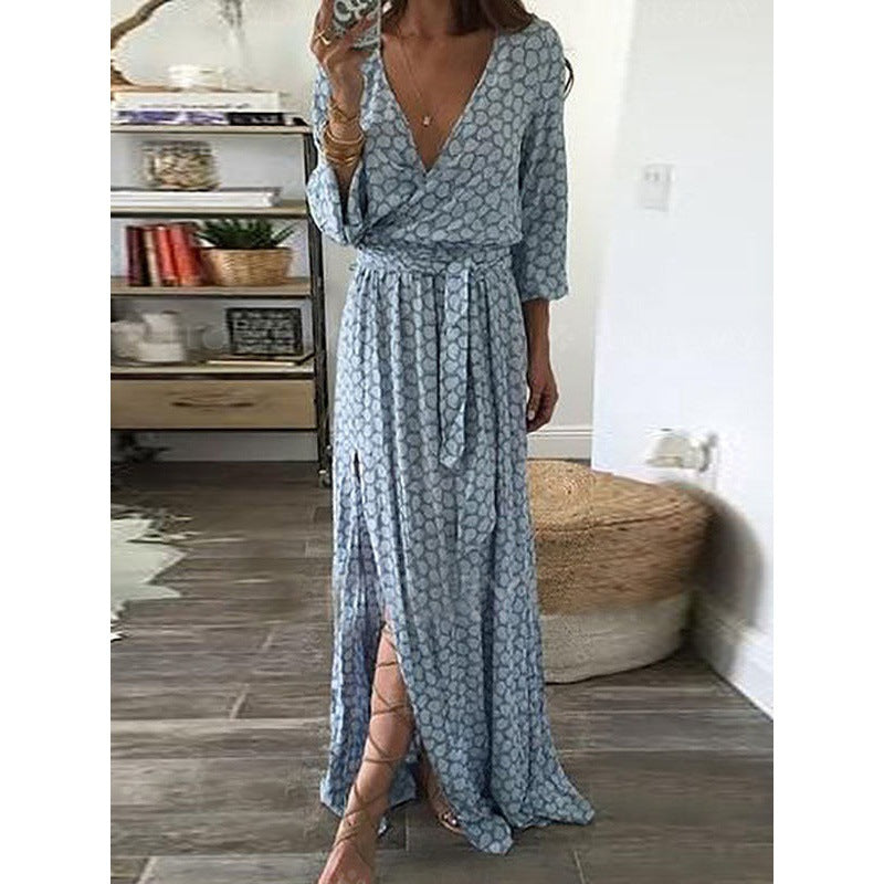 Damen Maxi-Kleid mit V-Ausschnitt und Seitenschlitz Eveloria