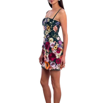 Damen Cocktailkleid mit 3D-Blumenapplikationen Eveloria