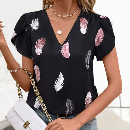 Damen mit Blumenmuster und Knöpfen