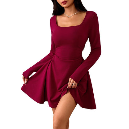 Damen Mini-Kleid Quadratischer Ausschnitt Schwingender Rock Eveloria