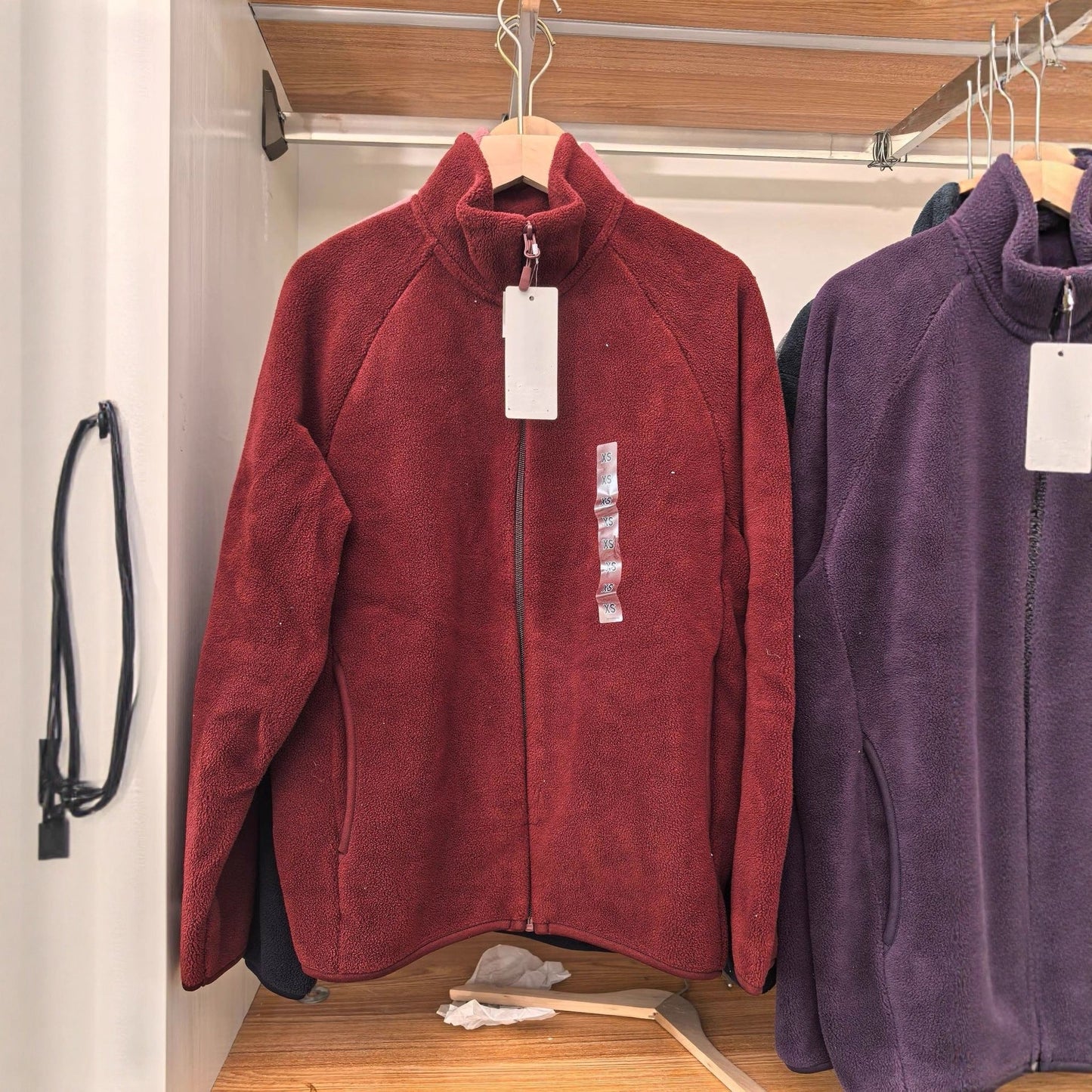 Damen Fleecejacke Hochkragen Seitentaschen Eveloria
