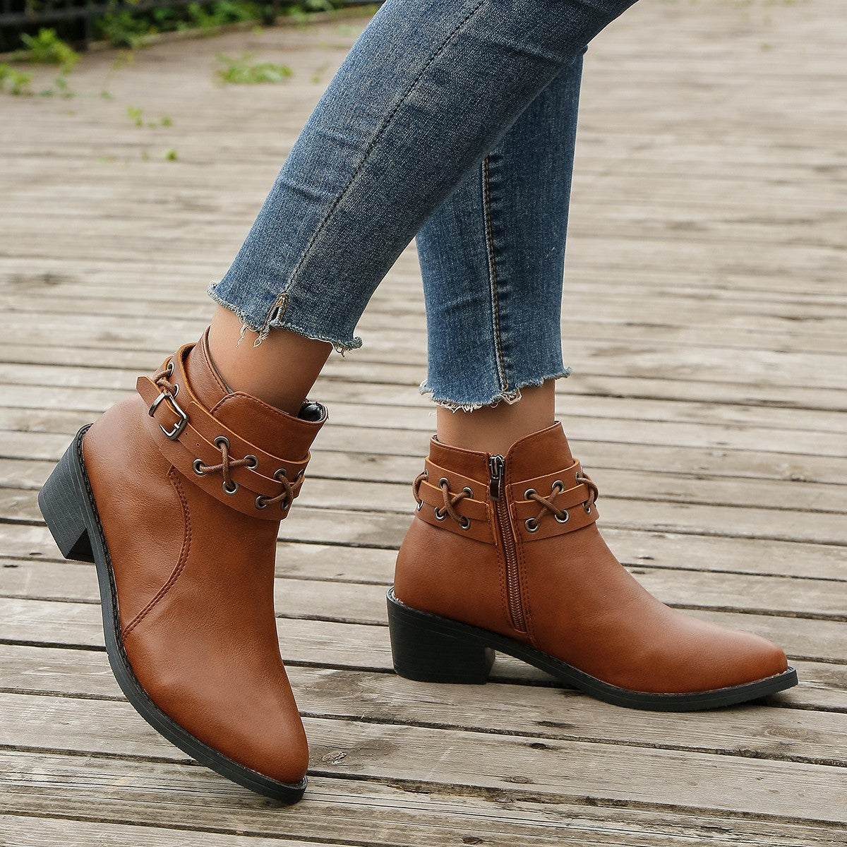 Damen Stiefeletten Spitzem Zeh Blockabsatz Schnürschnalle