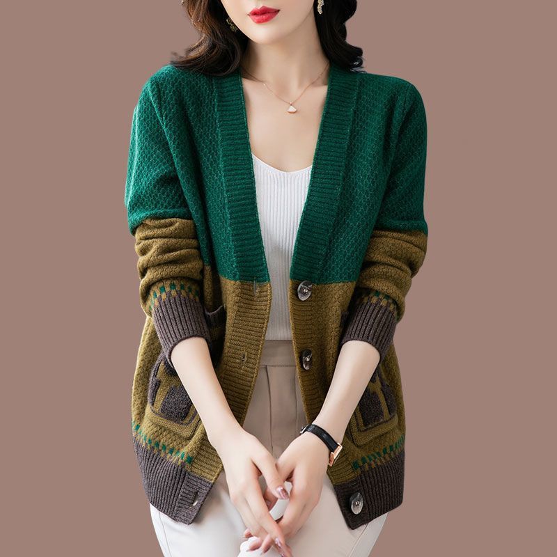 Damen Strickjacke mit Zopfmuster und Taschen