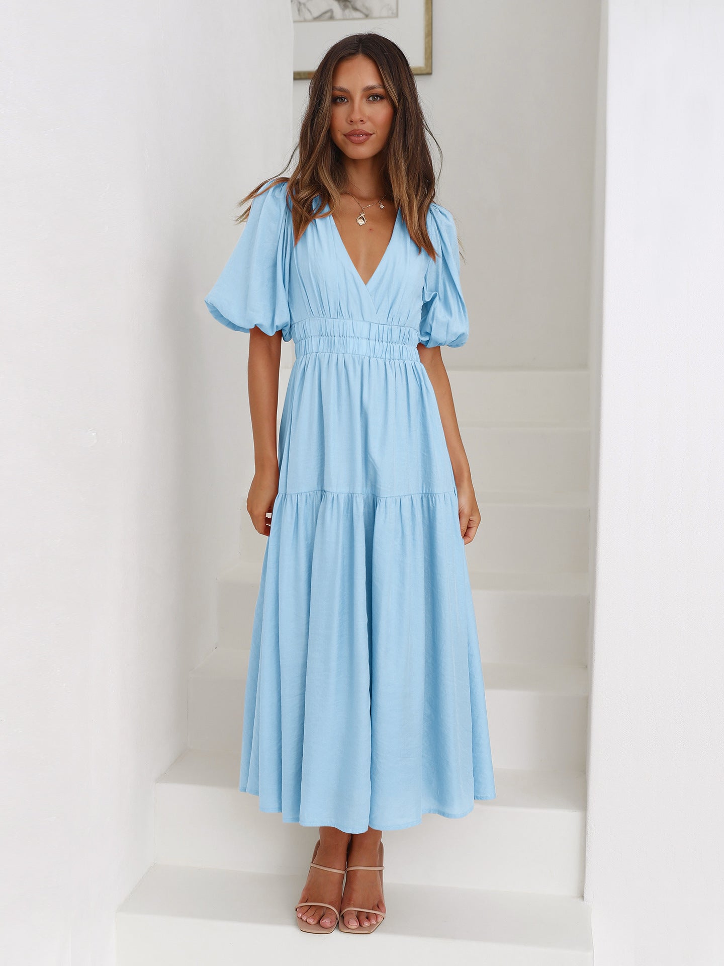 Damen Maxikleid V-Ausschnitt Puffärmel Eveloria
