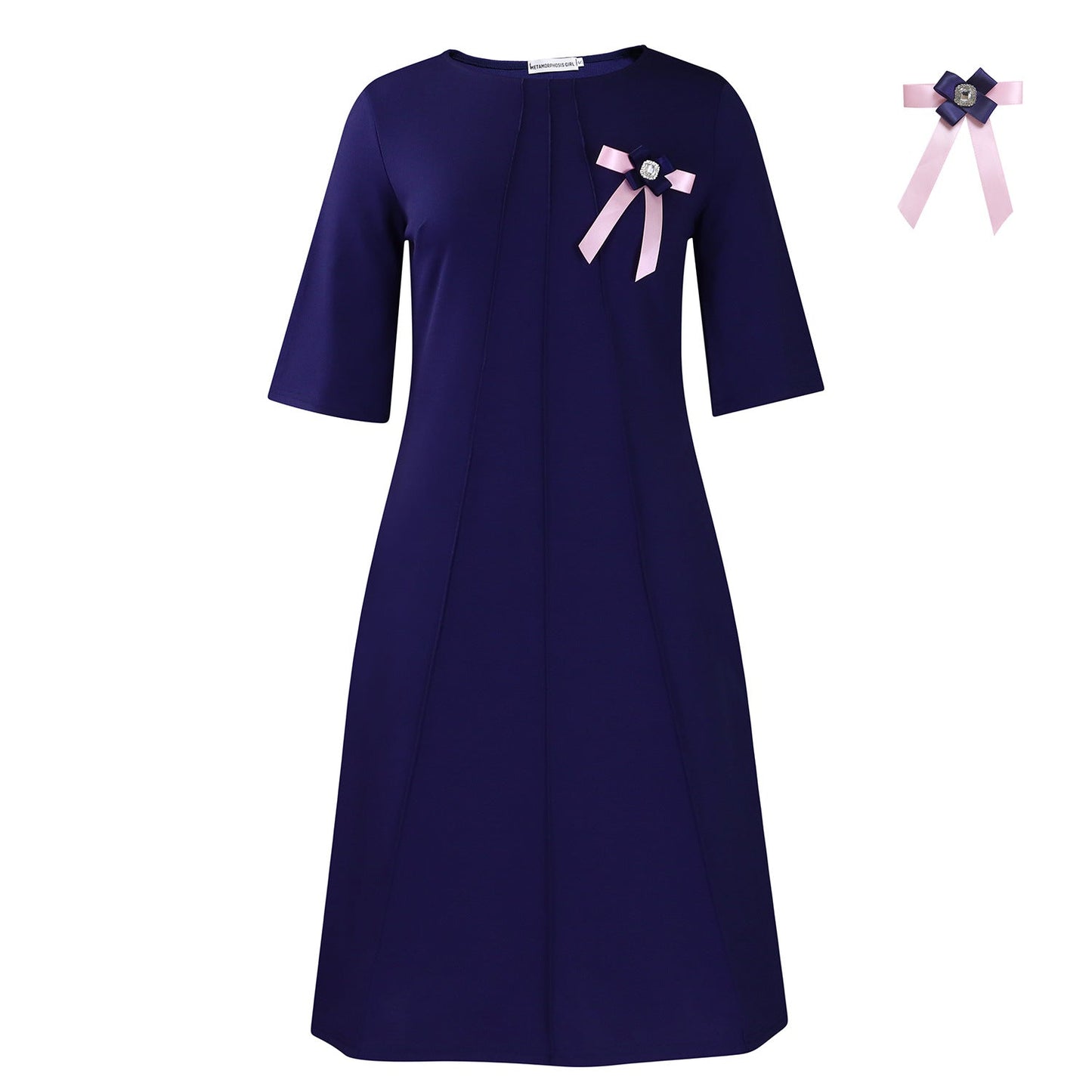 Damenkleid mit Verzierungen Eveloria