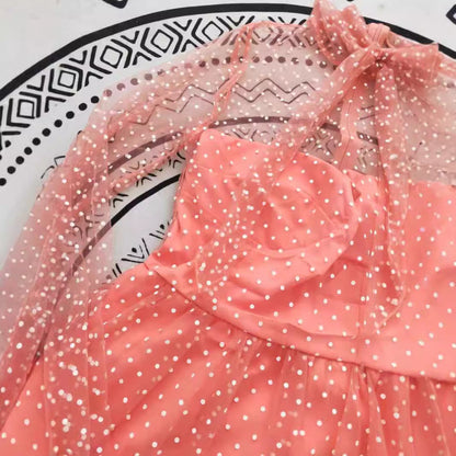 Damen Tüllkleid mit Puffärmeln und Schleifenakzent