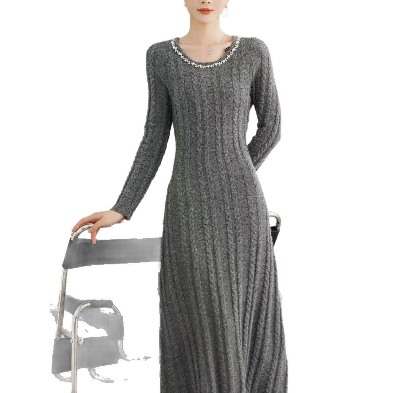 Damen Strickkleid mit Zopfmuster und Dekor Eveloria