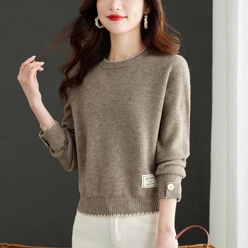 Damen Strickpullover Feine Ribstruktur Modische Knöpfe Eveloria