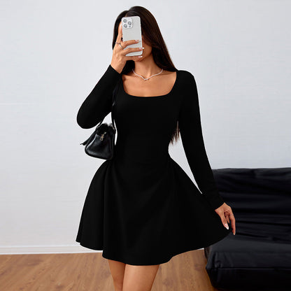 Damen Mini-Kleid Quadratischer Ausschnitt Schwingender Rock Eveloria